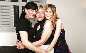 Three <b>old</b> and young lesbians get it on